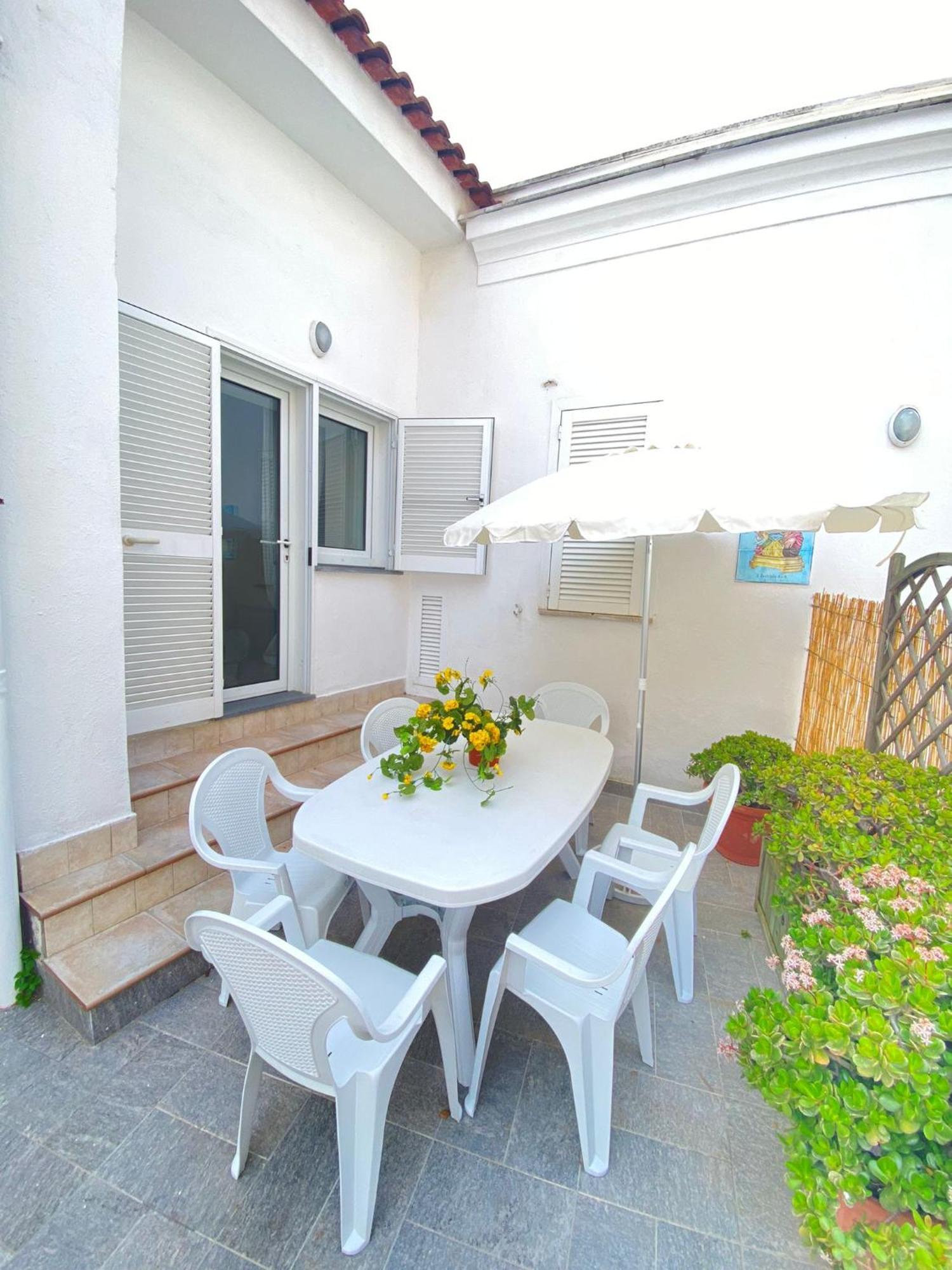Euploia Apartment イスキア島 エクステリア 写真