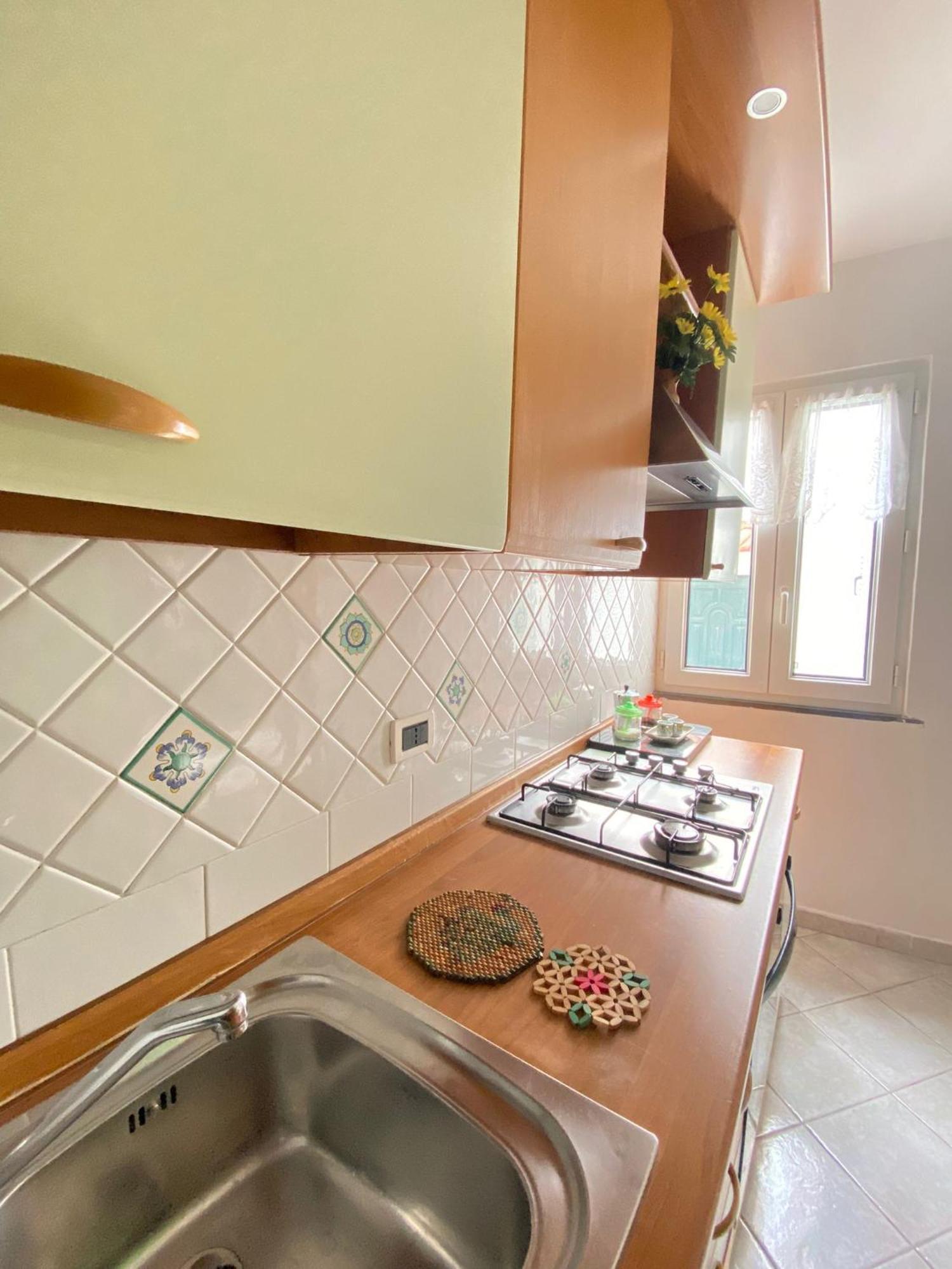 Euploia Apartment イスキア島 エクステリア 写真